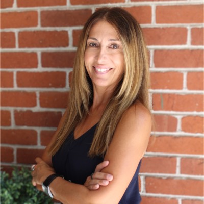 Headshot of Angela Gianulias